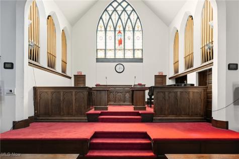 742 Johnston Street Akron OH 44306