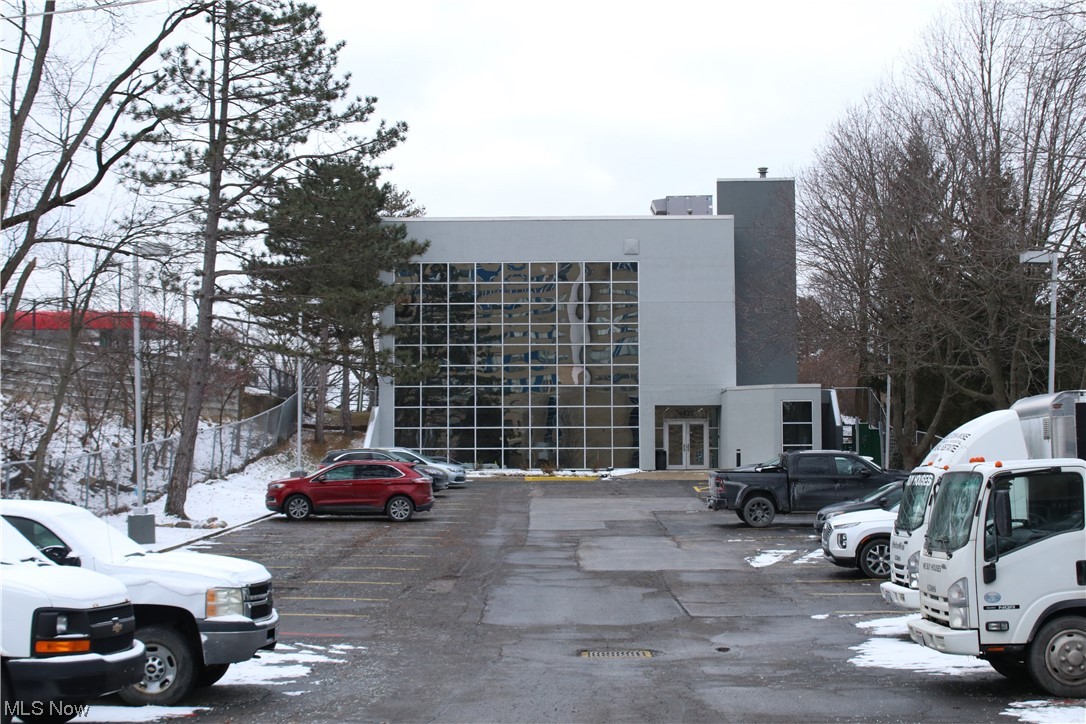 6731 Ridge Road Parma OH 44129
