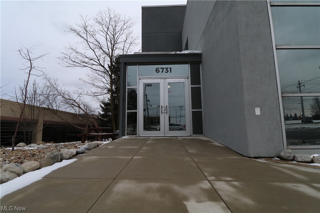 6731 Ridge Road Parma OH 44129