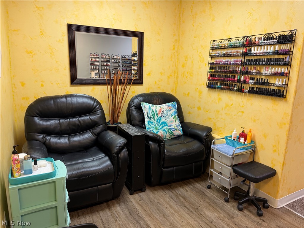 141 E Main Street Mcconnelsville OH 43756