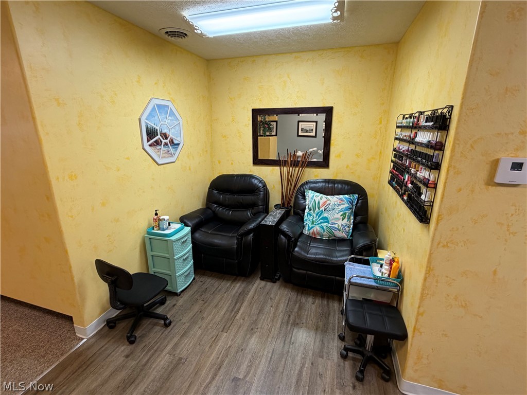 141 E Main Street Mcconnelsville OH 43756