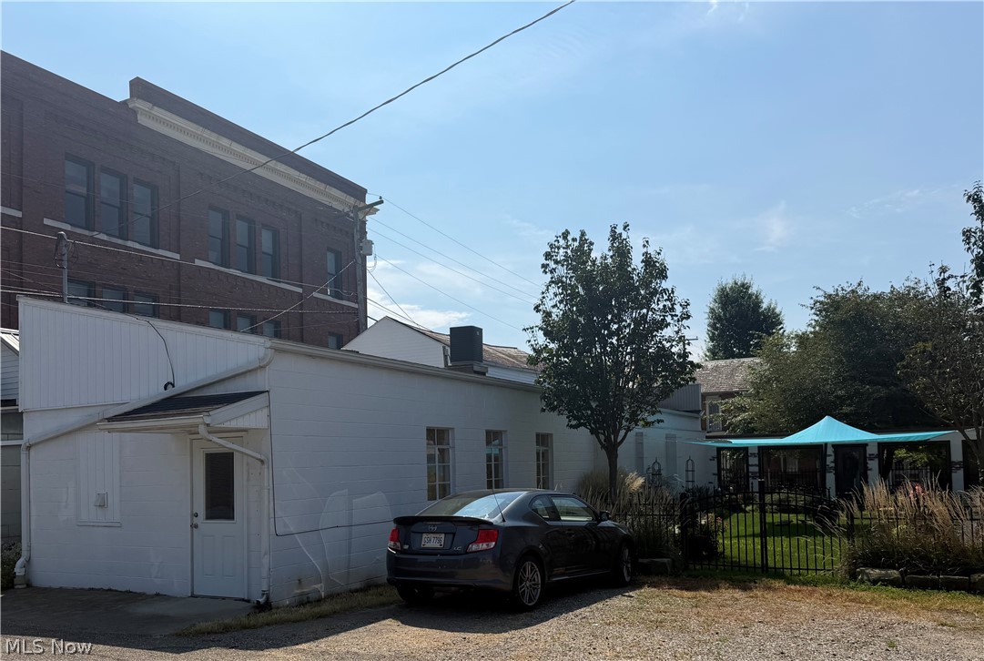 141 E Main Street Mcconnelsville OH 43756