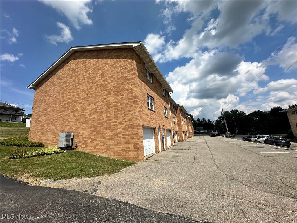 880 Cain Street East Liverpool OH 43920