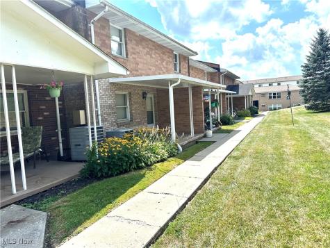 880 Cain Street East Liverpool OH 43920