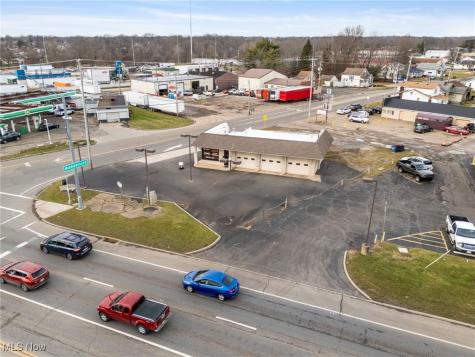 2105 Columbus Road NE Canton OH 44705