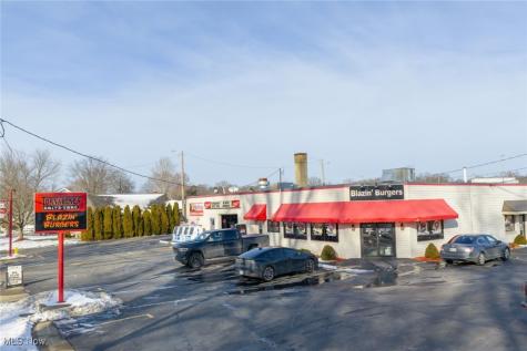 707 N Crater Avenue Dover OH 44622