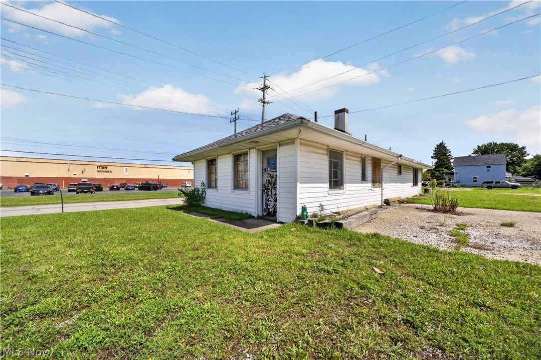 1616 W 47th Street Ashtabula OH 44004