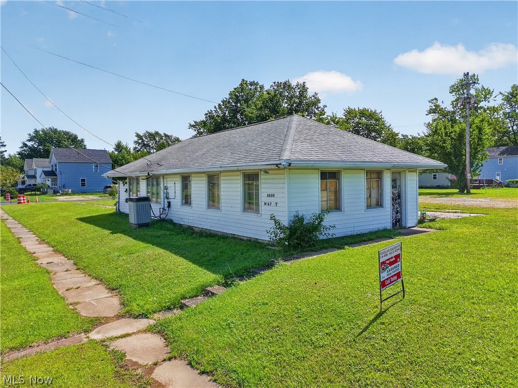 1616 W 47th Street Ashtabula OH 44004