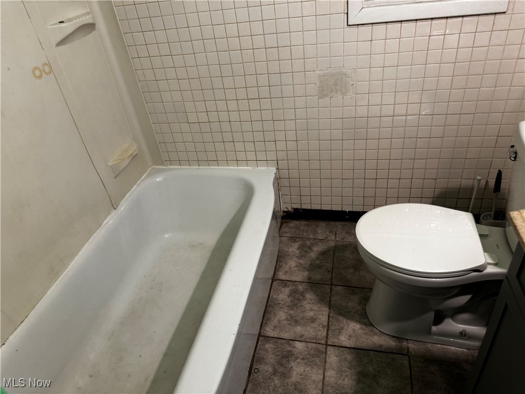 4911 Clark Avenue Cleveland OH 44102