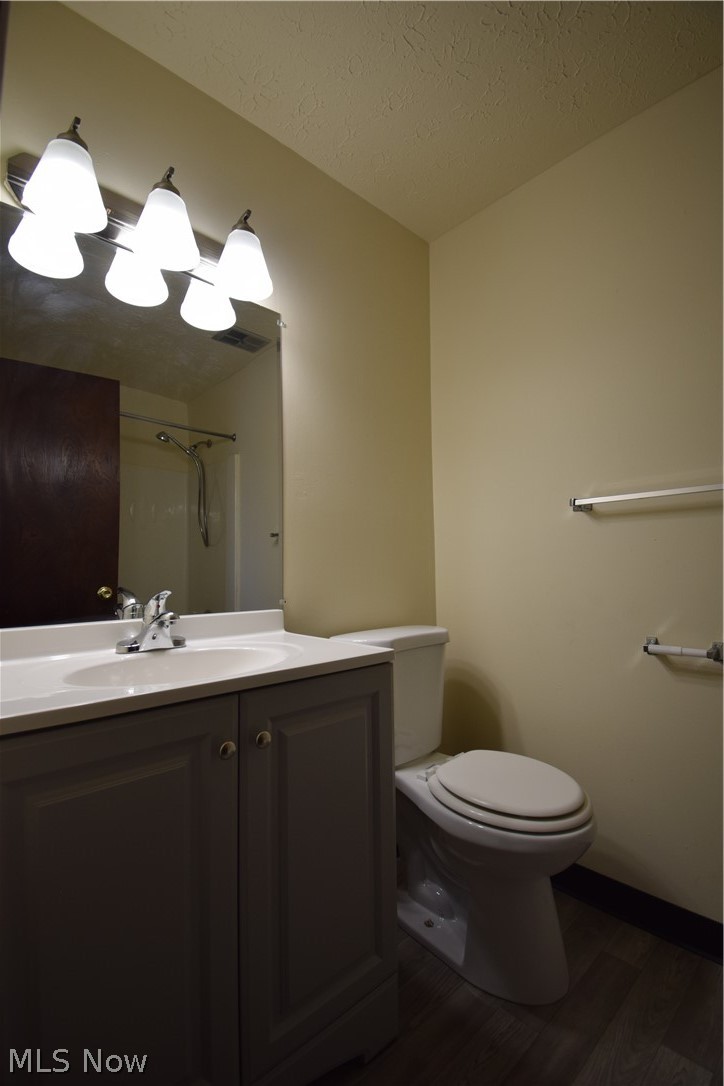 888 Rosamond Avenue Akron OH 44307