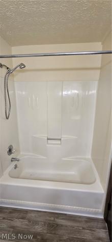 888 Rosamond Avenue Akron OH 44307