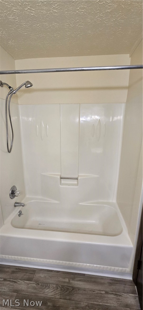888 Rosamond Avenue Akron OH 44307