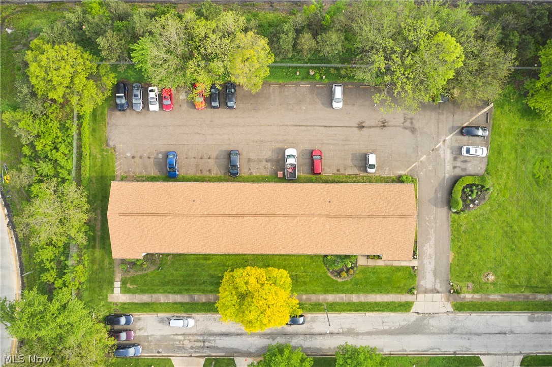888 Rosamond Avenue Akron OH 44307