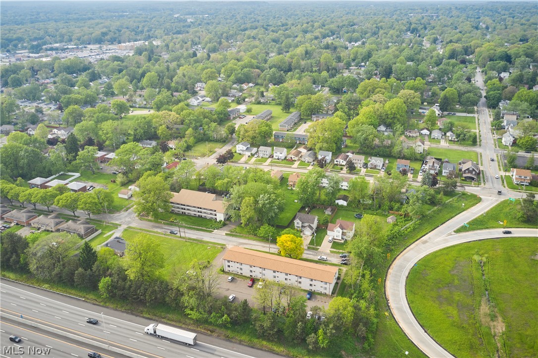 888 Rosamond Avenue Akron OH 44307
