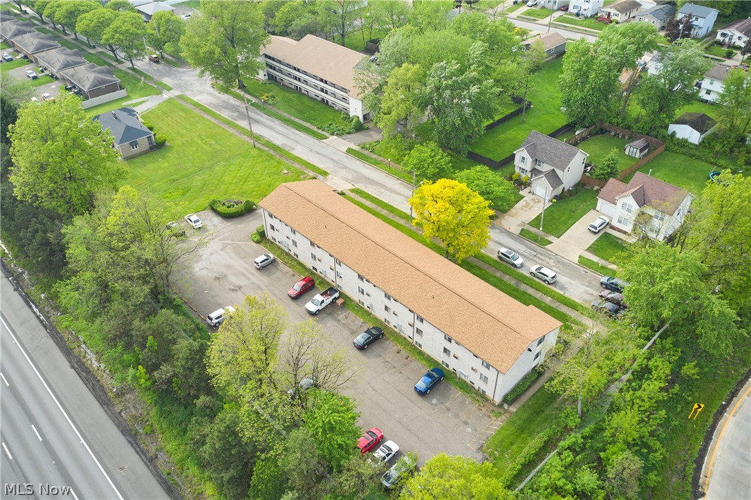 888 Rosamond Avenue Akron OH 44307