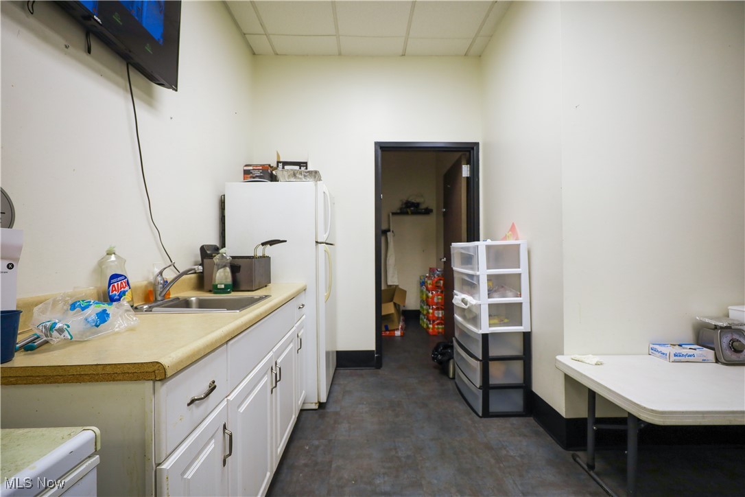 2052 Romig Road Akron OH 44320