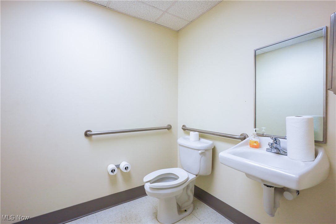 2052 Romig Road Akron OH 44320