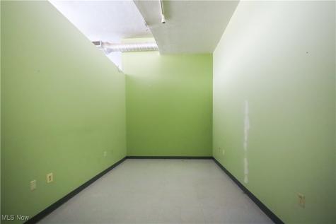 2052 Romig Road Akron OH 44320