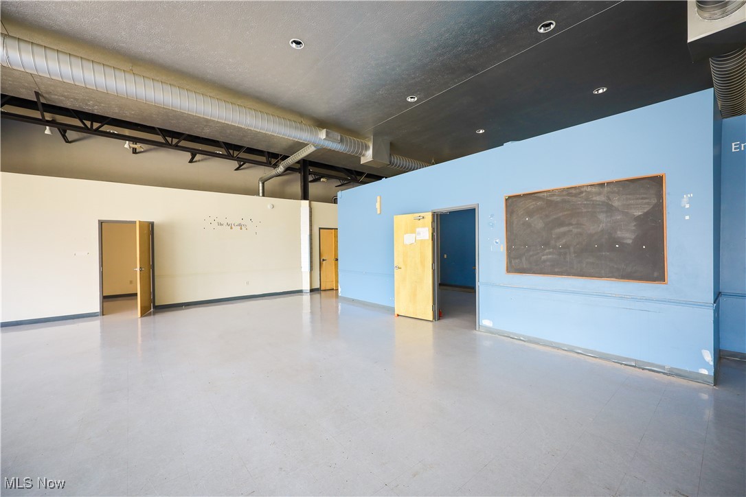 2052 Romig Road Akron OH 44320