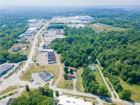 2052 Romig Road Akron OH 44320