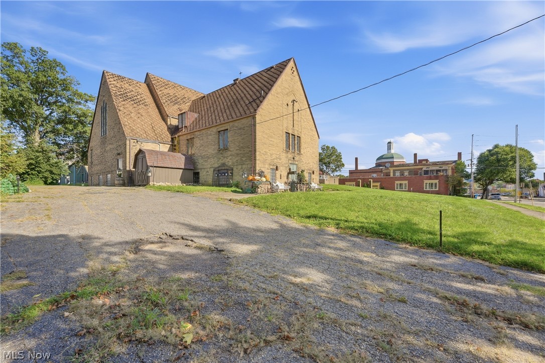 212 Federal Avenue NE Massillon OH 44646