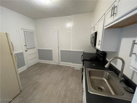 3333 W 111th Street Cleveland OH 44111