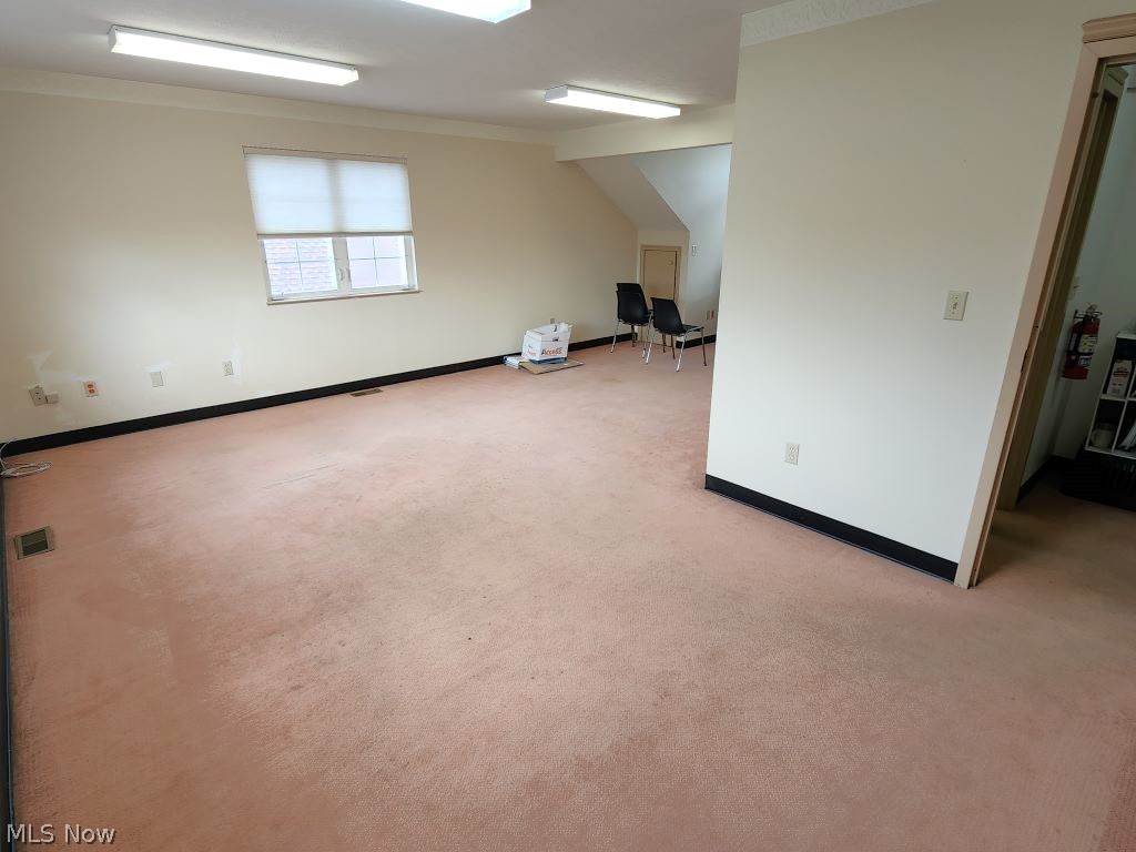 115 W Aurora Road Northfield Center OH 44067