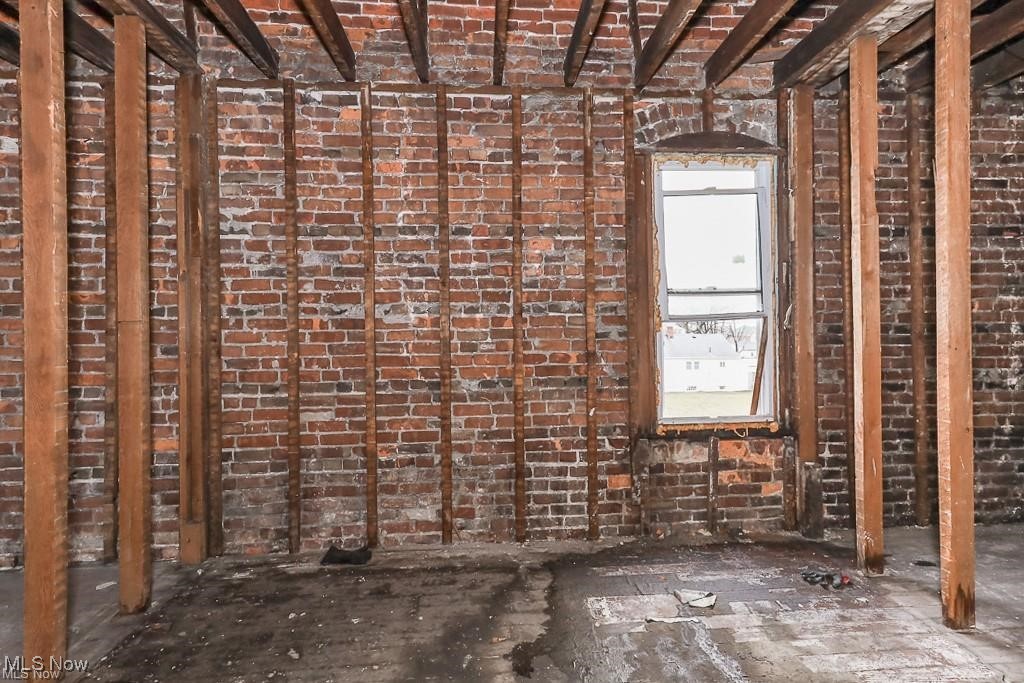 2104 E 28th Street Lorain OH 44055