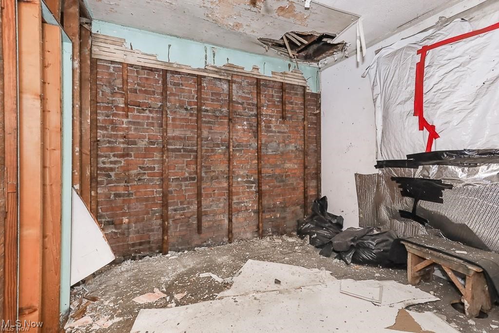 2104 E 28th Street Lorain OH 44055