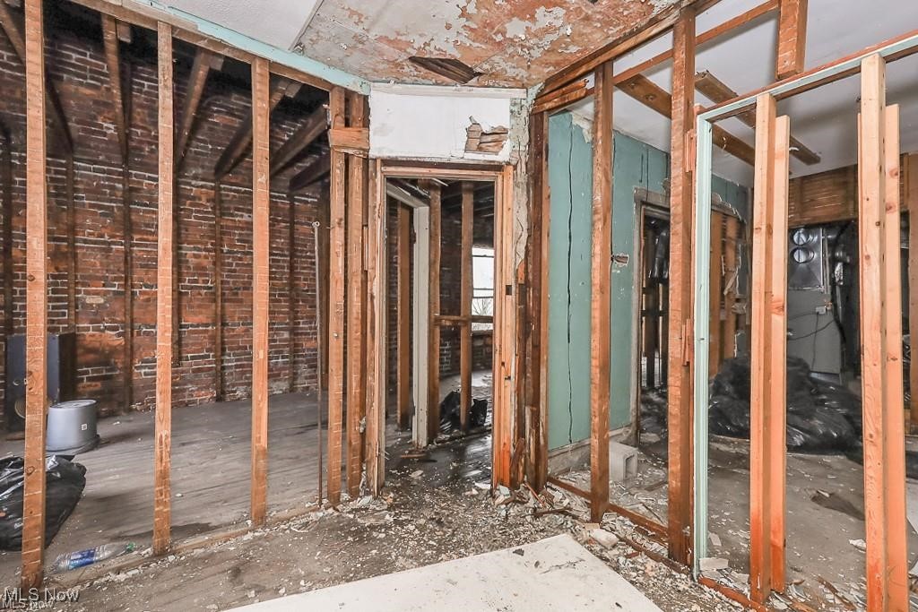 2104 E 28th Street Lorain OH 44055