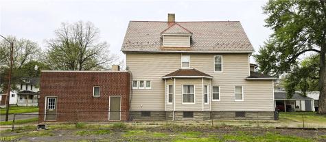 229 5th Street Elyria OH 44035