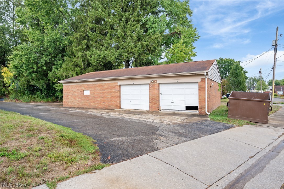 2114 Market Avenue N Canton OH 44714