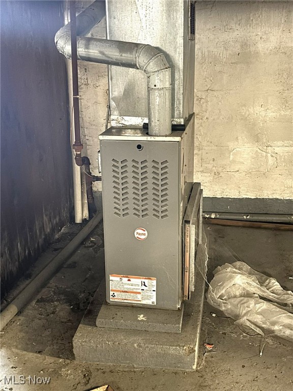 3833 E 144th Street Cleveland OH 44128