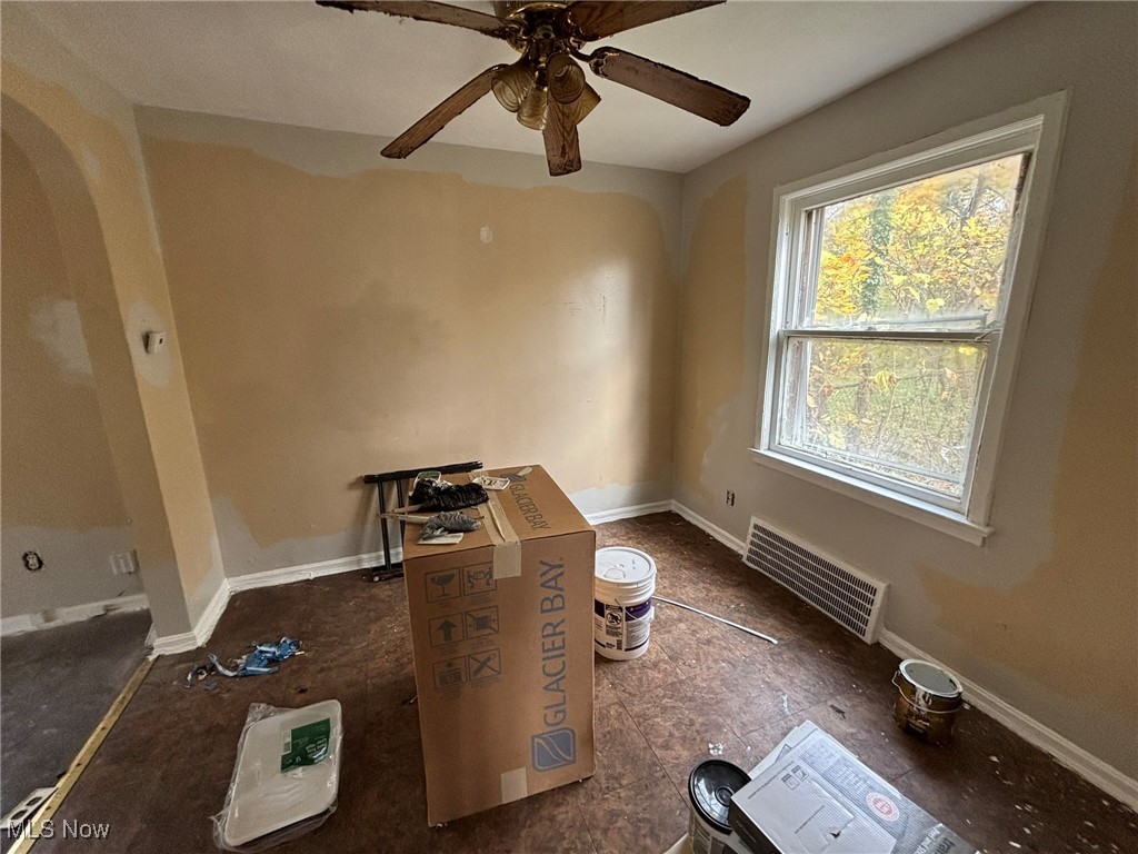 3833 E 144th Street Cleveland OH 44128