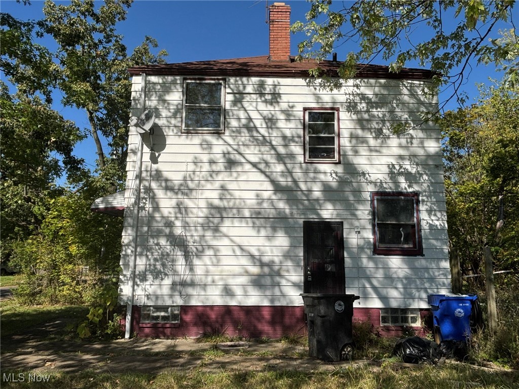 3833 E 144th Street Cleveland OH 44128