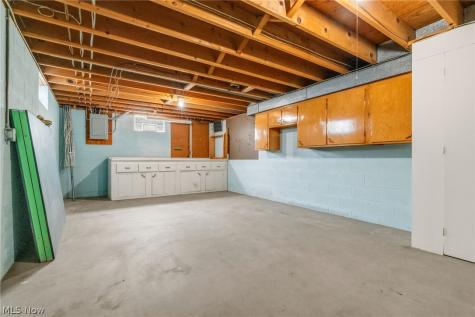 4775 Erie Avenue SW Navarre OH 44662