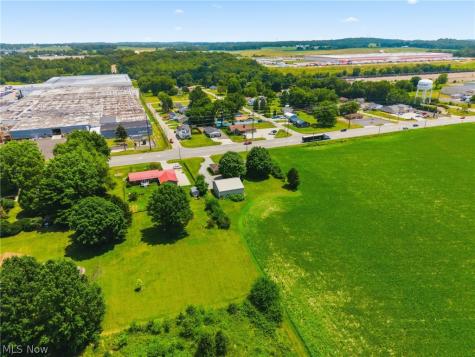 4775 Erie Avenue SW Navarre OH 44662