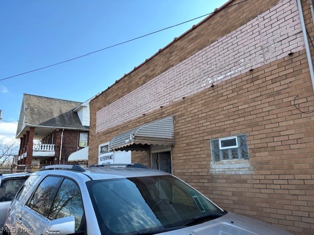 632 E 162nd Street Cleveland OH 44110