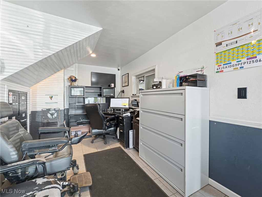 1775 N Main Niles OH 44446