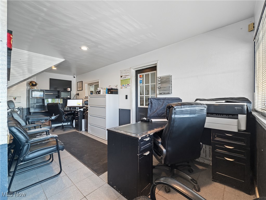 1775 N Main Niles OH 44446