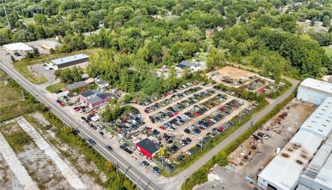 1775 N Main Niles OH 44446