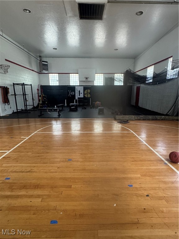 316 N 7th Street Cambridge OH 43725