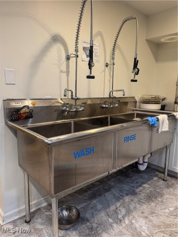 316 N 7th Street Cambridge OH 43725