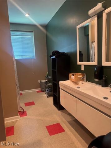 316 N 7th Street Cambridge OH 43725