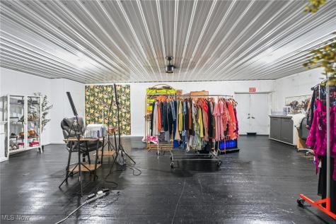 9 S Park Avenue Lisbon OH 44432