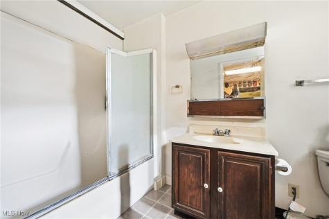 9 S Park Avenue Lisbon OH 44432