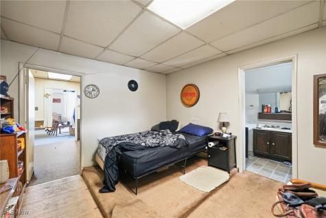 9 S Park Avenue Lisbon OH 44432