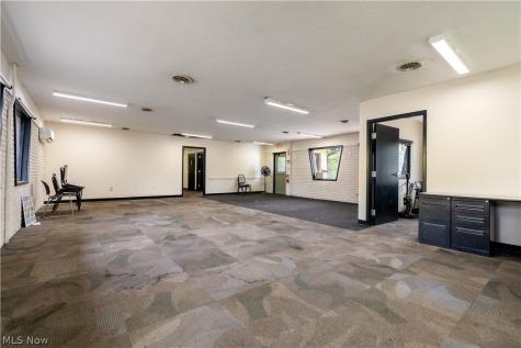 1235 E Tallmadge Avenue Akron OH 44310