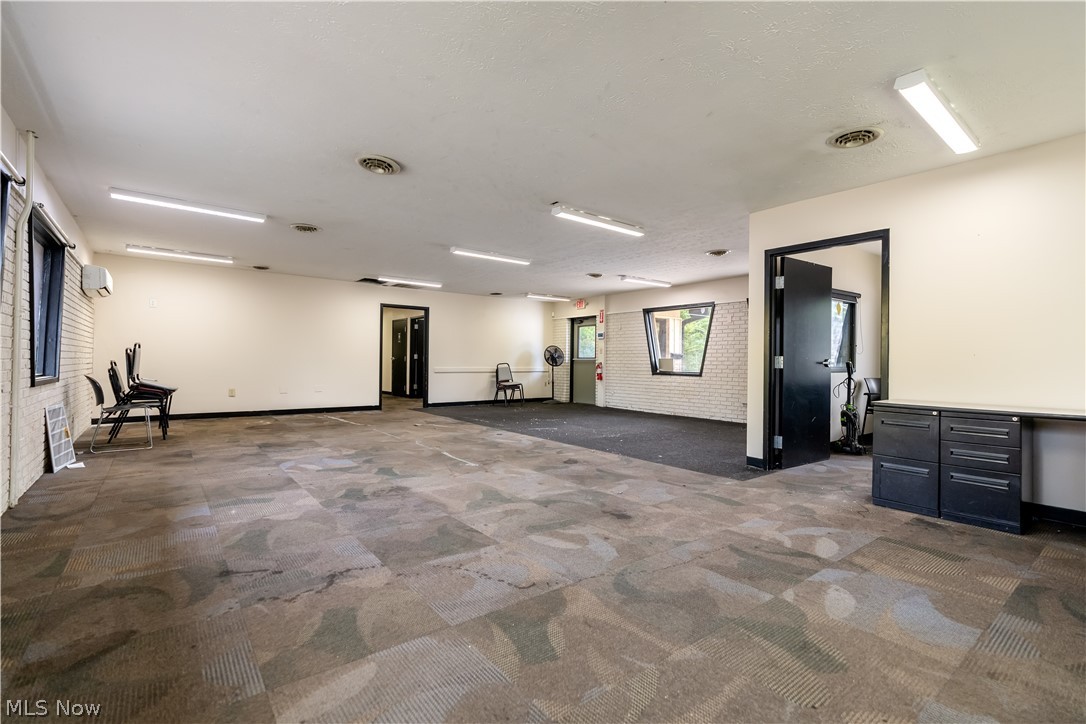 1235 E Tallmadge Avenue Akron OH 44310