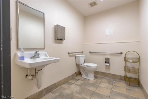 1235 E Tallmadge Avenue Akron OH 44310